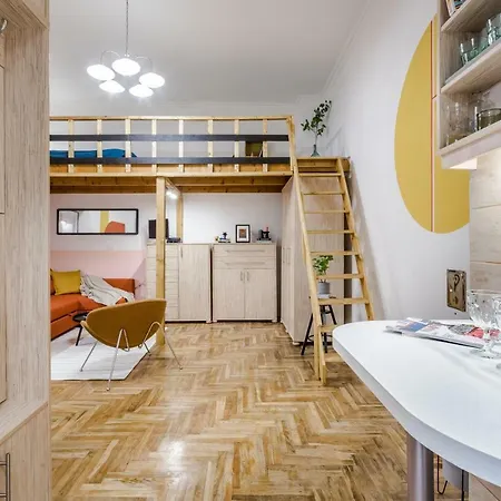 Апартаменты Bpr Youthful Studio With Terrace Будапешт