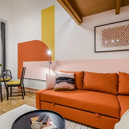 Bpr Youthful Studio With Terrace * Budapest